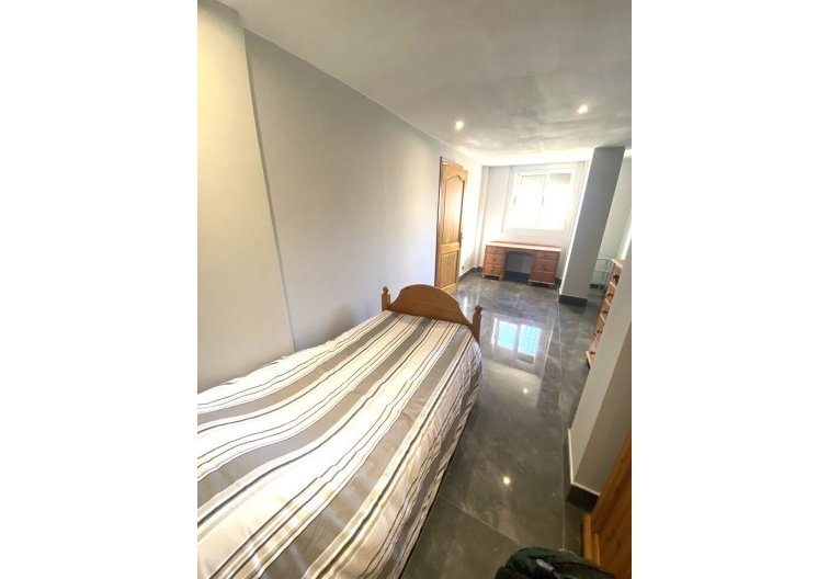 Segunda mano - villa - La Zenia - Costa Blanca