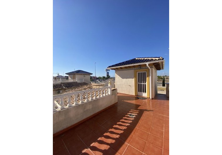 Segunda mano - villa - La Zenia - Costa Blanca