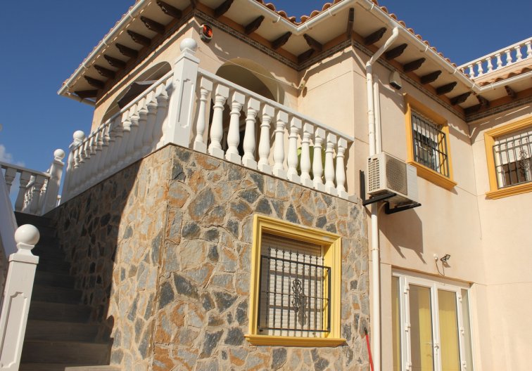 Segunda mano - villa - La Zenia - Costa Blanca