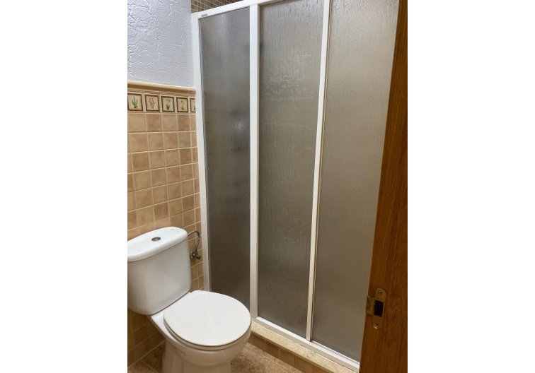 Segunda mano - Apartamento  - Torrevieja - Estacion De Autobuses