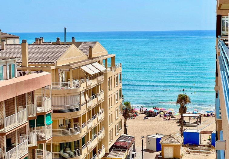 Segunda mano - Apartamento  - Torrevieja - La Mata