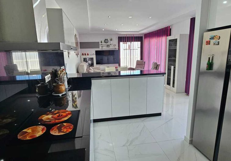Segunda mano - villa - Los Montesinos - Costa Blanca
