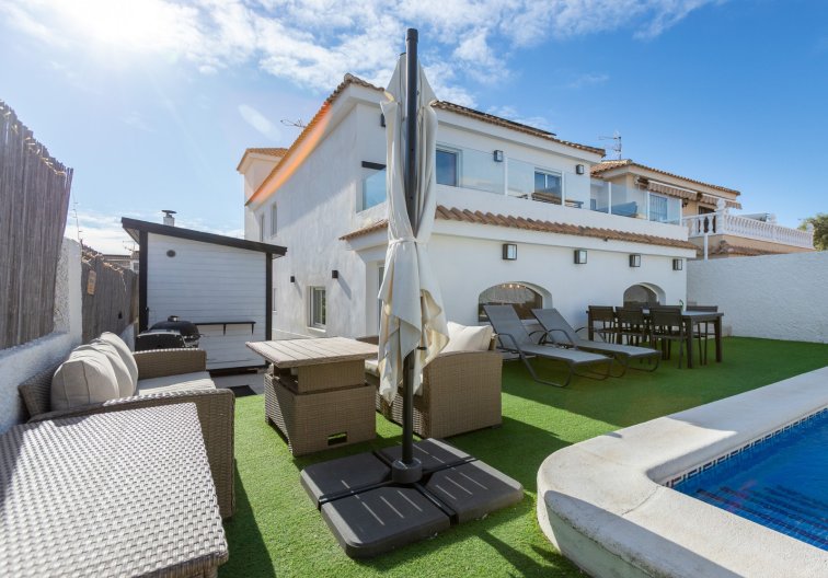 Segunda mano - villa - Los Balcones - Costa Blanca