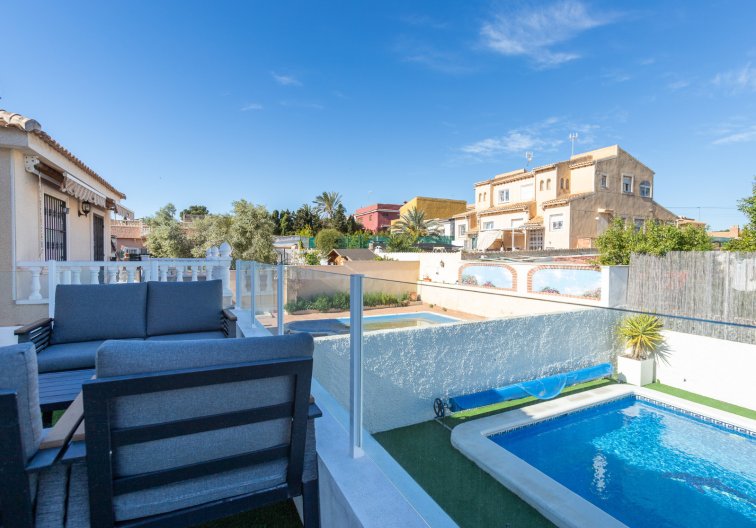 Segunda mano - villa - Los Balcones - Costa Blanca