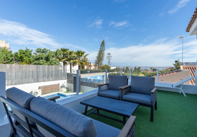 Segunda mano - villa - Los Balcones - Costa Blanca