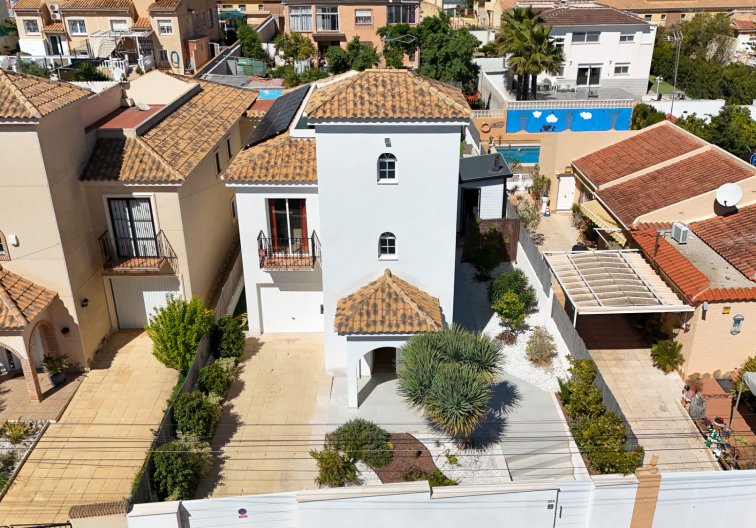 Segunda mano - villa - Los Balcones - Costa Blanca