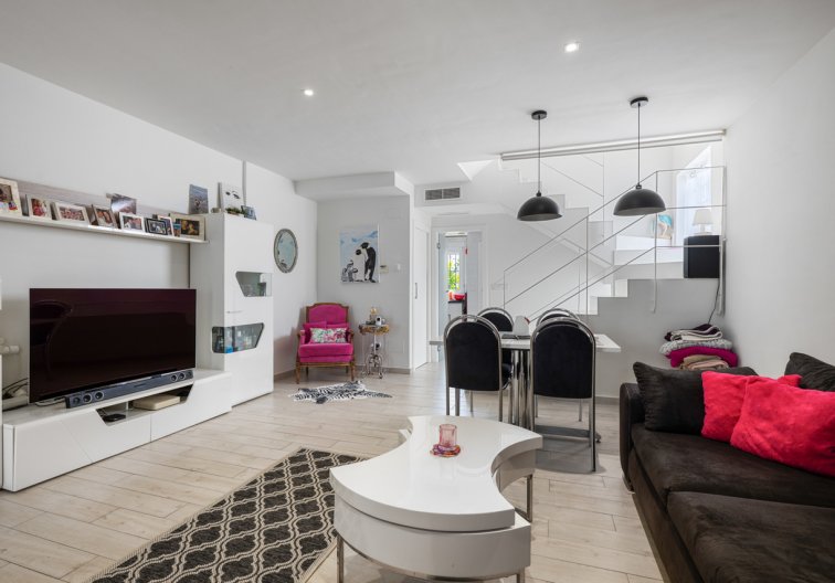 Resale - town house - Torrevieja - Costa Blanca
