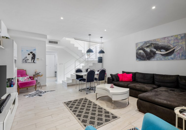 Resale - town house - Torrevieja - Costa Blanca