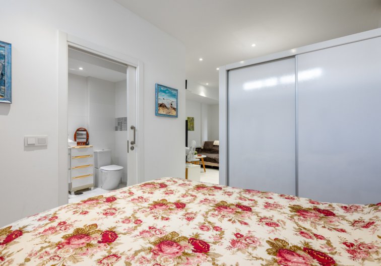 Resale - town house - Torrevieja - Costa Blanca
