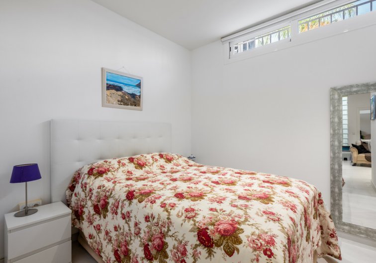 Resale - town house - Torrevieja - Costa Blanca