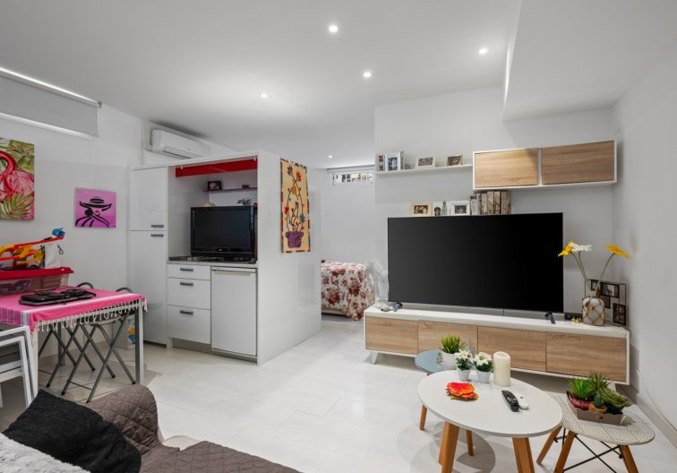 Resale - town house - Torrevieja - Costa Blanca