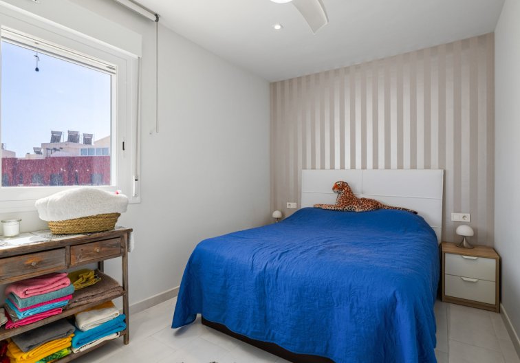 Resale - town house - Torrevieja - Costa Blanca