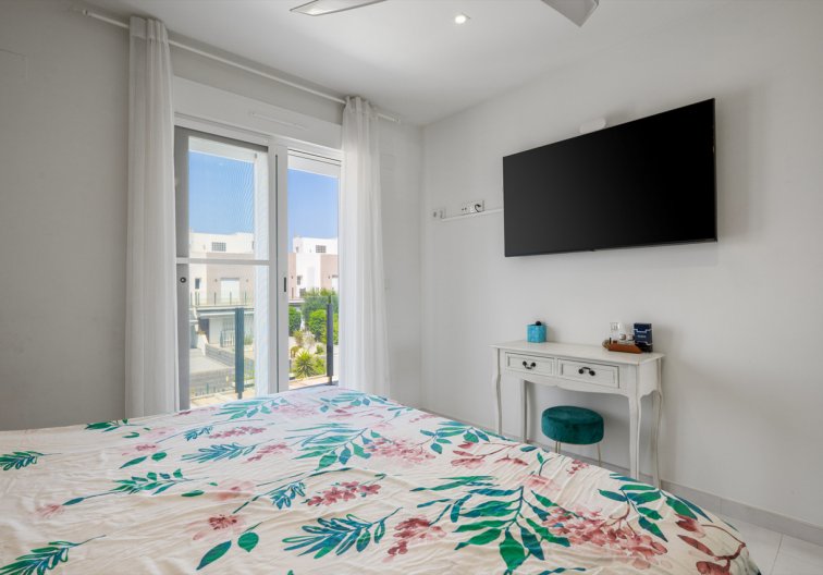 Resale - town house - Torrevieja - Costa Blanca