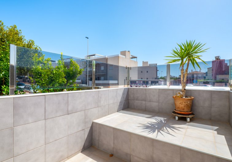 Resale - town house - Torrevieja - Costa Blanca