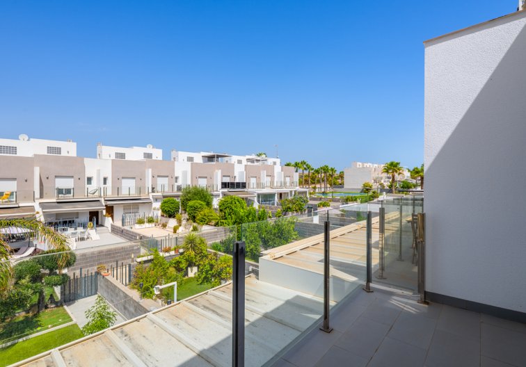 Resale - town house - Torrevieja - Costa Blanca