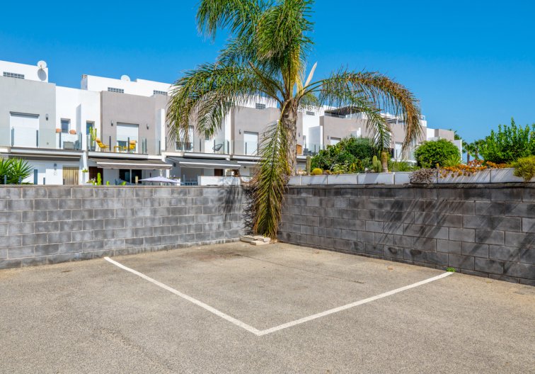 Resale - town house - Torrevieja - Costa Blanca