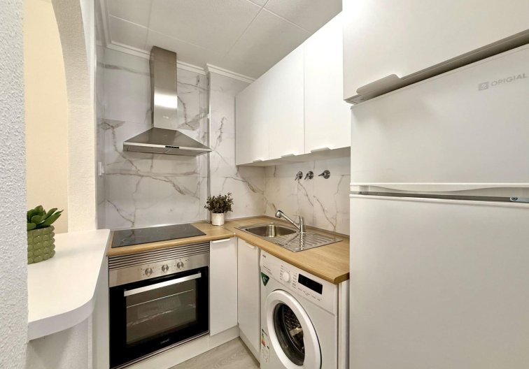 Segunda mano - Apartamento  - Torrevieja - Playa del Cura