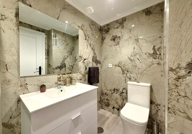 Segunda mano - Apartamento  - Torrevieja - Playa del Cura