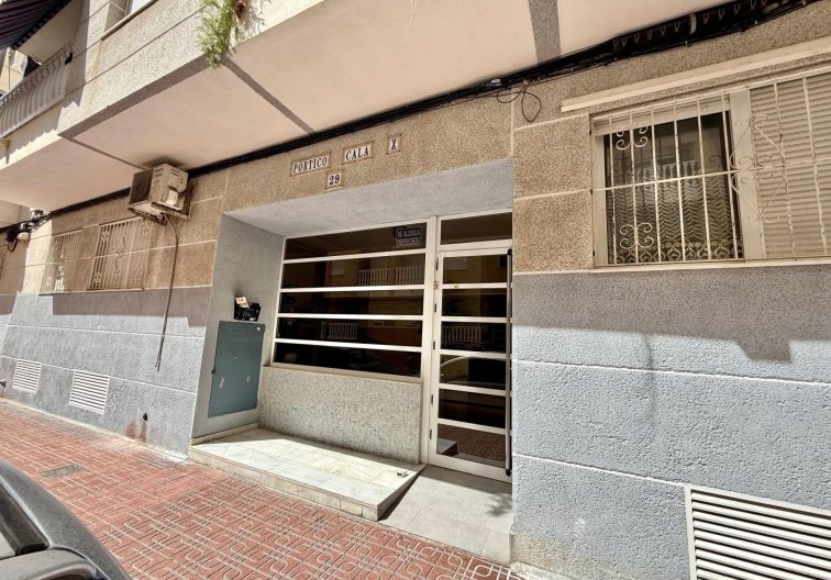 Segunda mano - Apartamento  - Torrevieja - Playa del Cura