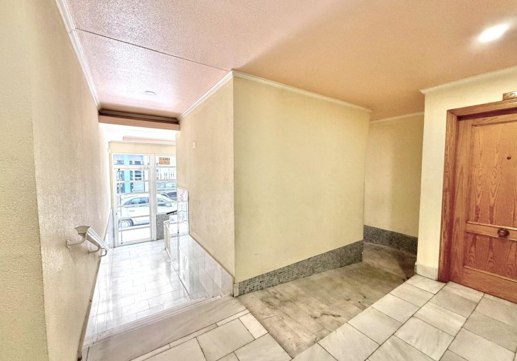 Segunda mano - Apartamento  - Torrevieja - Playa del Cura