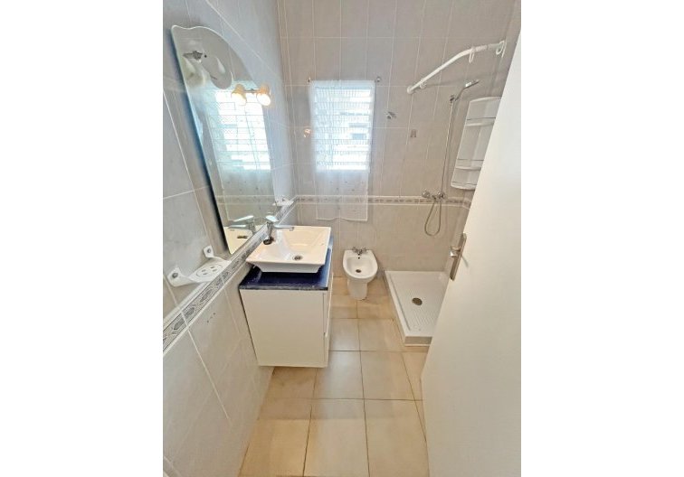 Segunda mano - Apartamento  - Guardamar del Segura - Centro