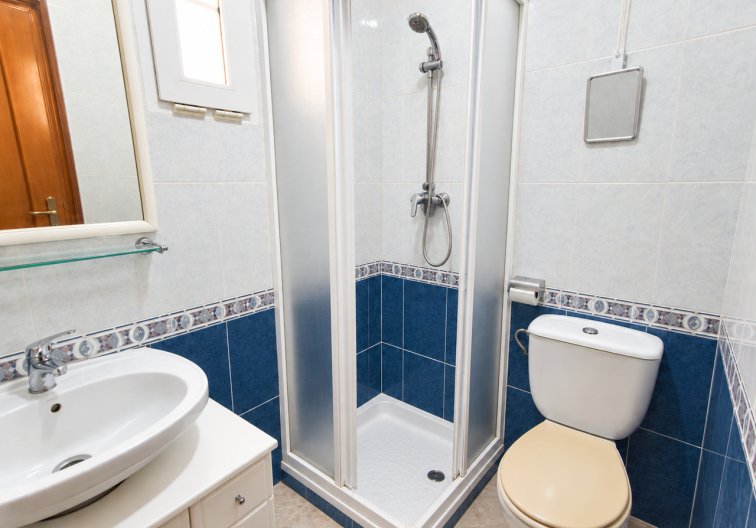 Segunda mano - town house - Playa Flamenca - Costa Blanca