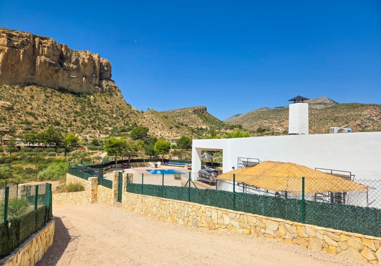 Segunda mano - villa - Crevillent - Inland