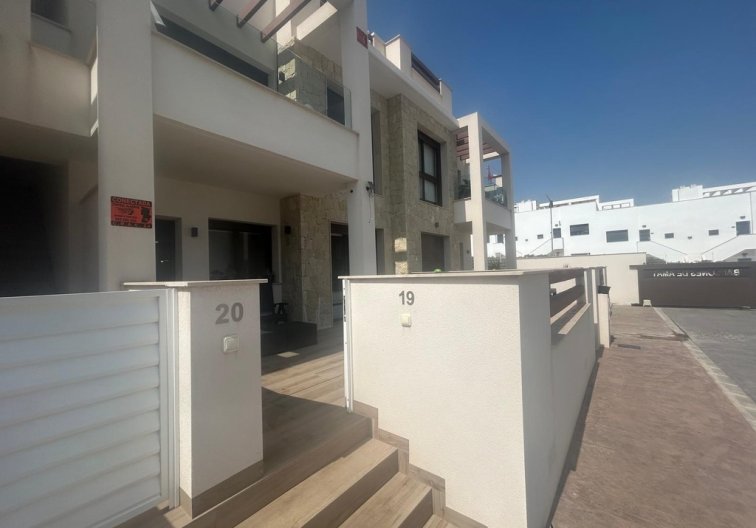 Segunda mano - Apartamento  - Los Balcones - AMAY Urbanisation