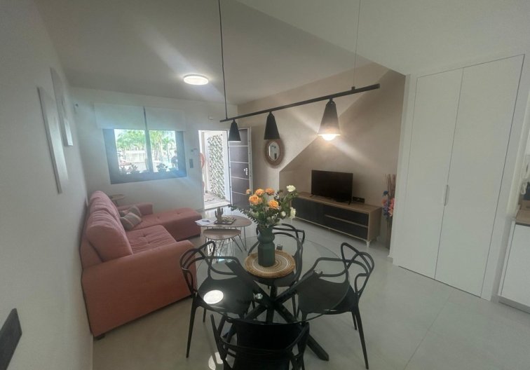 Segunda mano - Apartamento  - Los Balcones - AMAY Urbanisation