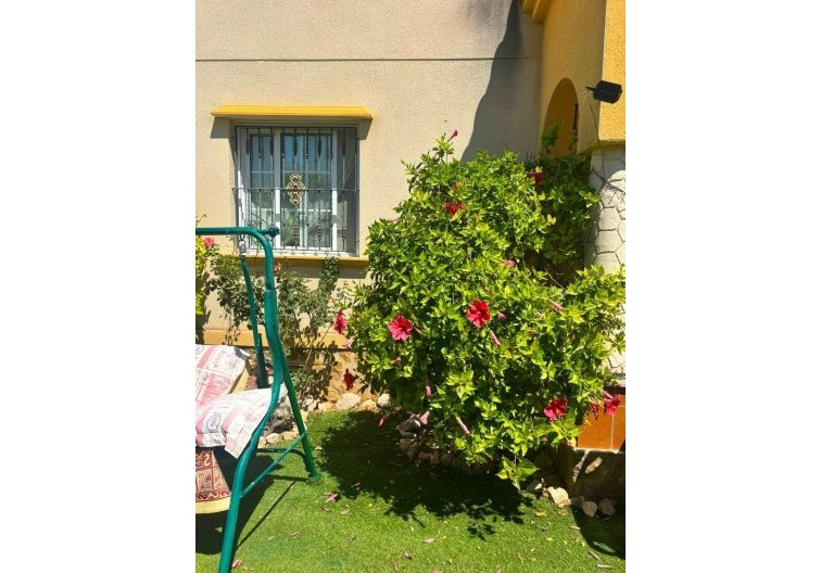 Wiederverkauf - villa - Orihuela Costa - Lomas de Cabo Roig