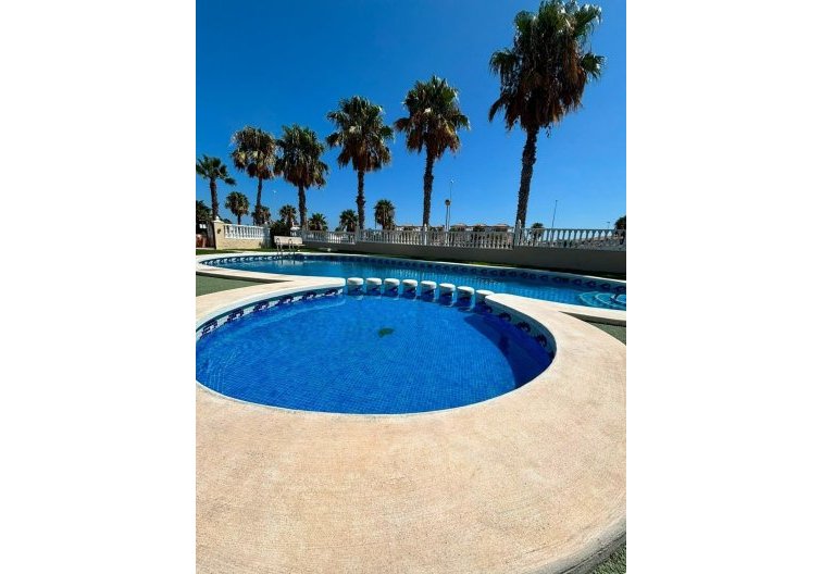 Wiederverkauf - villa - Orihuela Costa - Lomas de Cabo Roig