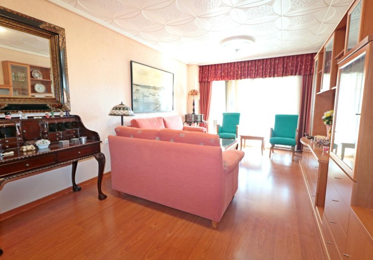 Segunda mano - Apartamento  - Torrevieja