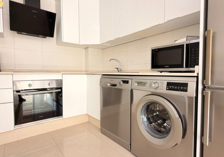 Segunda mano - Apartamento  - Torrevieja - Parque De Las Naciones