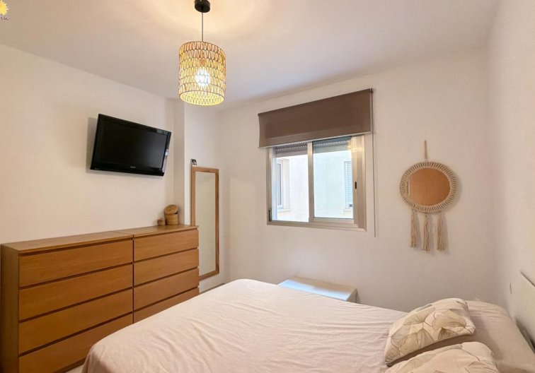 Segunda mano - Apartamento  - Torrevieja - Parque De Las Naciones