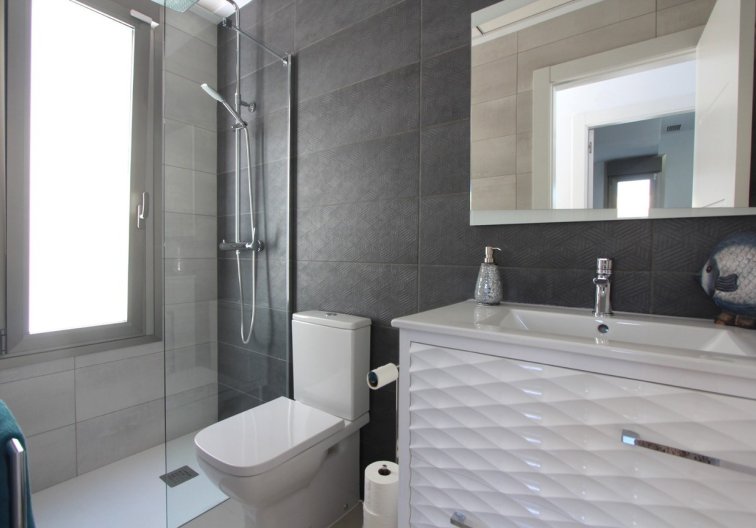 Revente - villa - Villamartin - El Galan