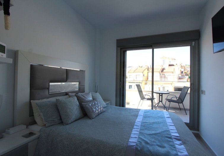 Revente - villa - Villamartin - El Galan