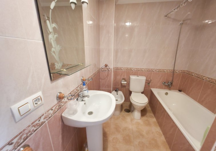 Segunda mano - Apartamento  - Villamartin - Costa Blanca