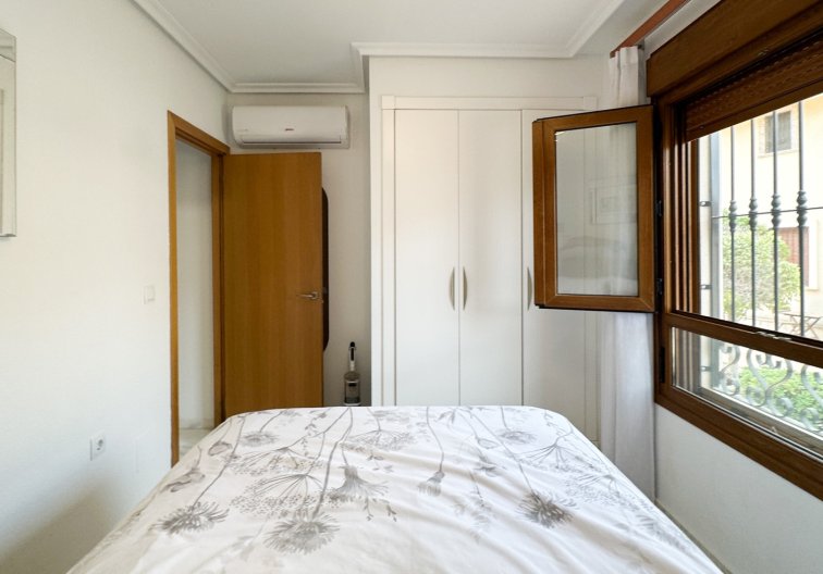 Segunda mano - town house - La Finca Golf Resort - Inland