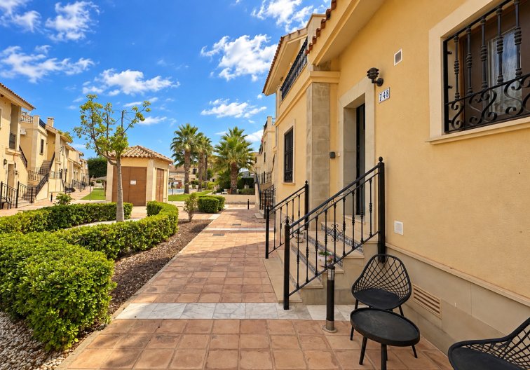Segunda mano - town house - La Finca Golf Resort - Inland