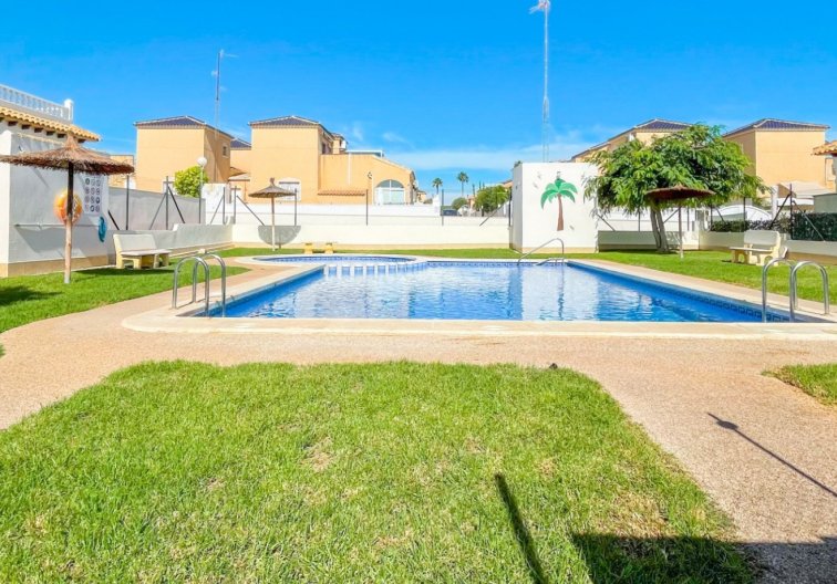 Wiederverkauf - town house - Orihuela Costa - Costa Blanca
