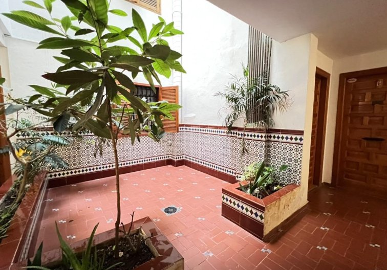 Segunda mano - Apartamento  - Torrevieja - Playa de los Locos