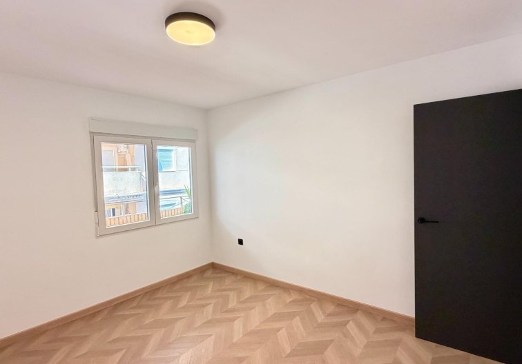 Segunda mano - Apartamento  - Torrevieja - Playa del Cura