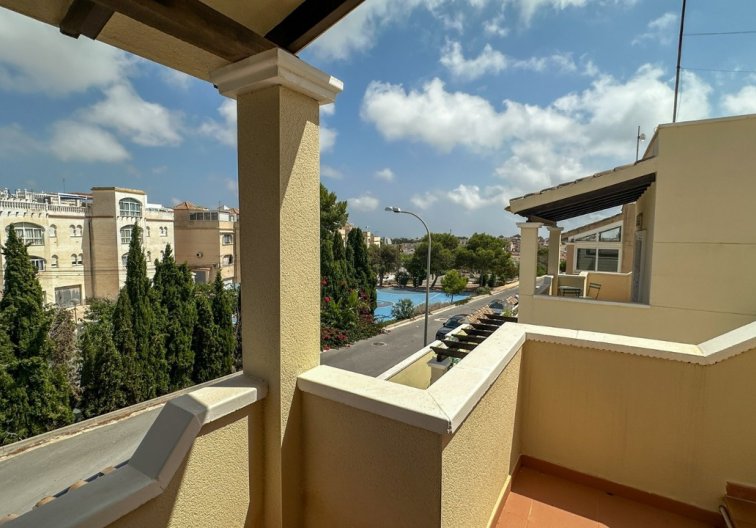 Segunda mano - villa - Villamartin - Costa Blanca