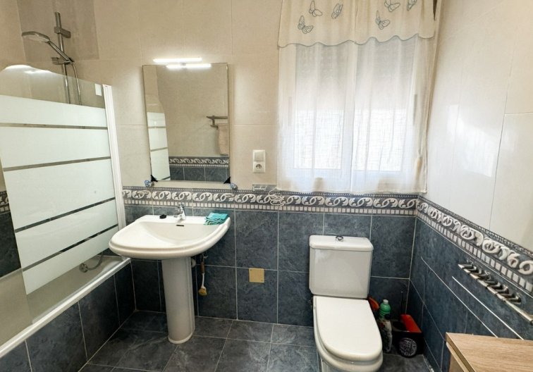Segunda mano - villa - Villamartin - Costa Blanca