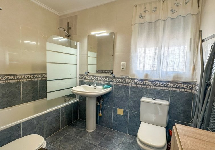 Segunda mano - villa - Villamartin - Costa Blanca