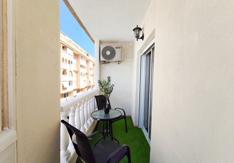 Segunda mano - Apartamento  - Torrevieja - Costa Blanca