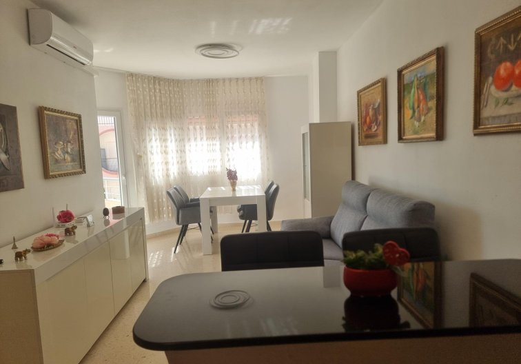 Segunda mano - Apartamento  - Torrevieja - Playa de los Locos