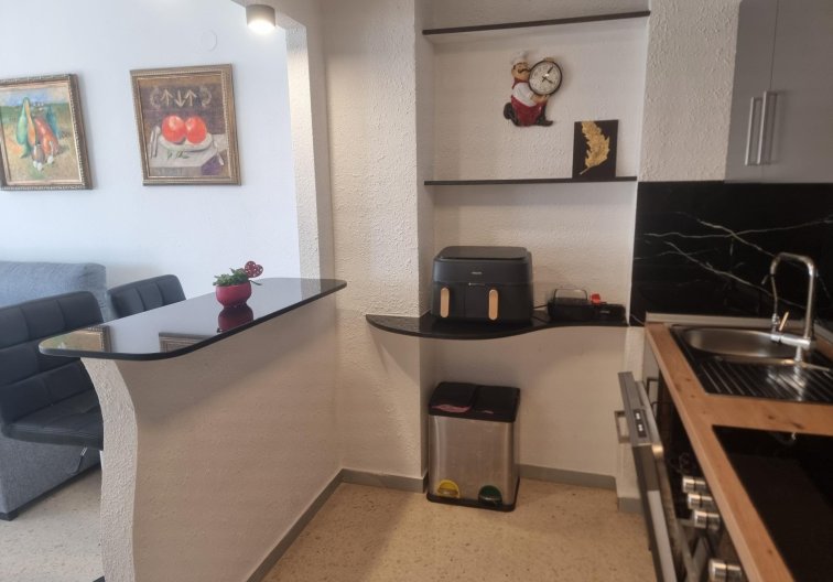Segunda mano - Apartamento  - Torrevieja - Playa de los Locos