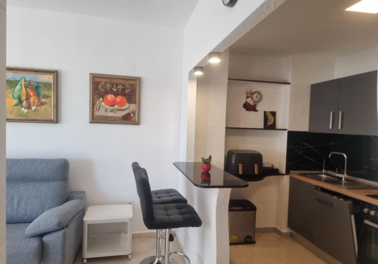 Segunda mano - Apartamento  - Torrevieja - Playa de los Locos