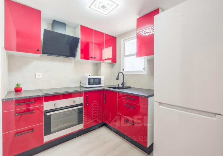 Segunda mano - Apartamento  - Torrevieja - Parque De Las Naciones